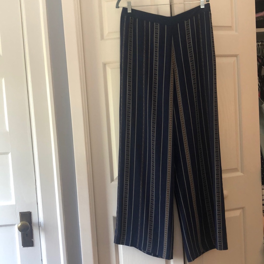 NWT BCBG wide leg, light weight palazzo pants